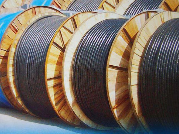 ප්‍රකාශ වෝල්ටීයතා කේබලයක් යනු කුමක්ද?